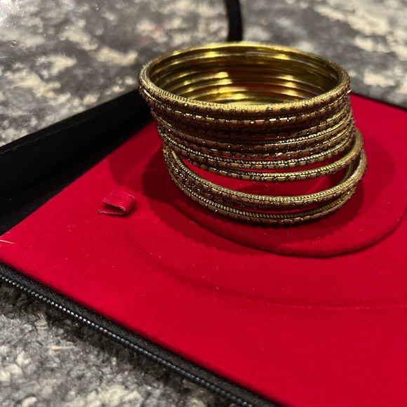 Bangles - Picture 4 of 7